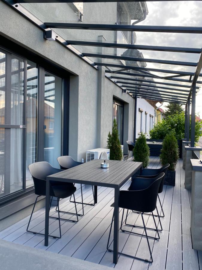 Luxury Apartments Keszthely Esterno foto