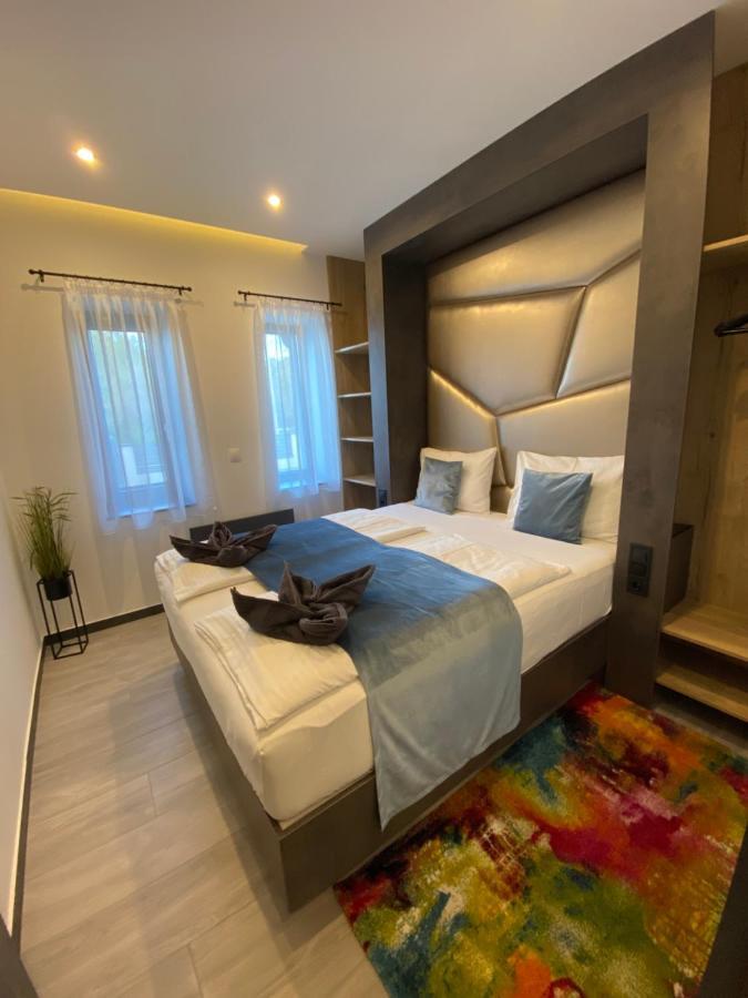 Luxury Apartments Keszthely Esterno foto